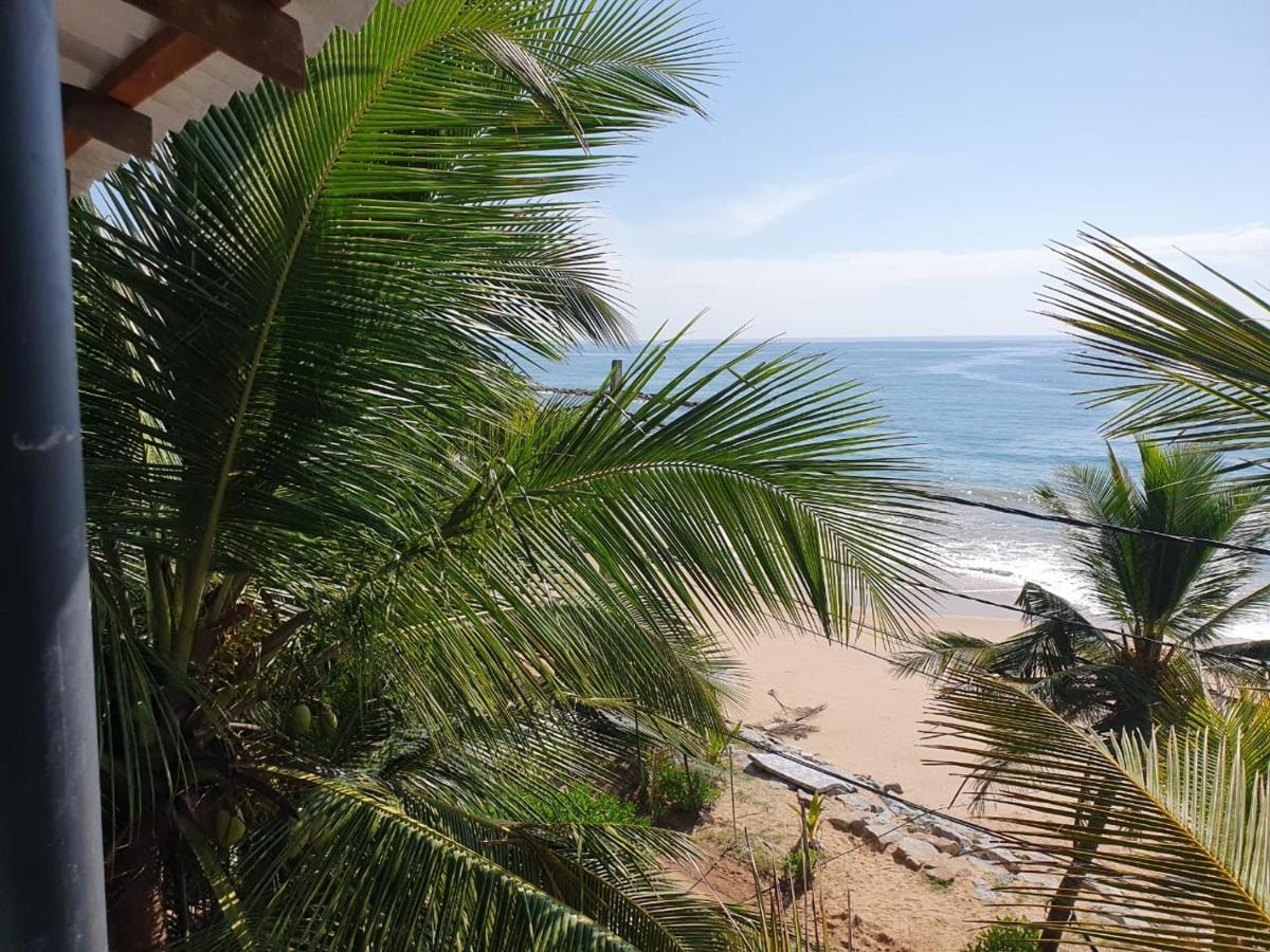 Chandi Gaya Beach Guesthouse Tangalle Bagian luar foto