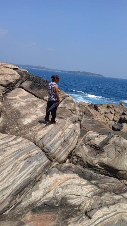 Chandi Gaya Beach Guesthouse Tangalle Bagian luar foto