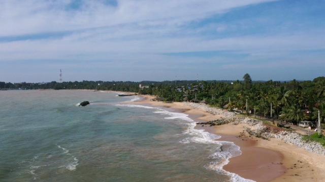 Chandi Gaya Beach Guesthouse Tangalle Bagian luar foto