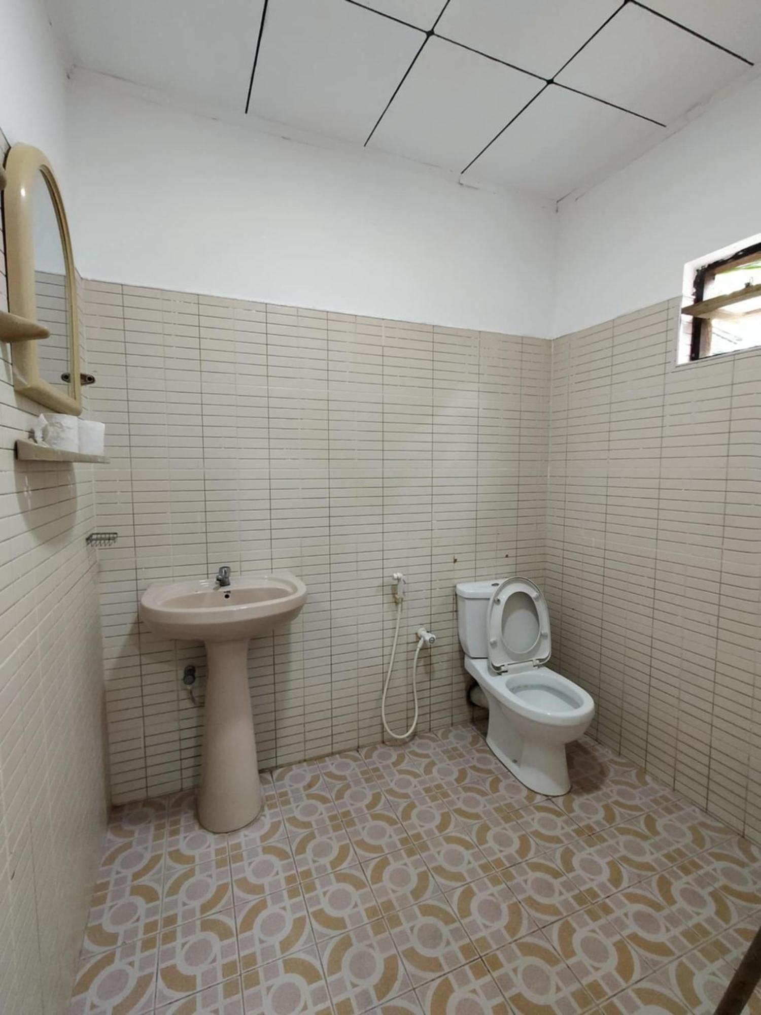 Chandi Gaya Beach Guesthouse Tangalle Bagian luar foto